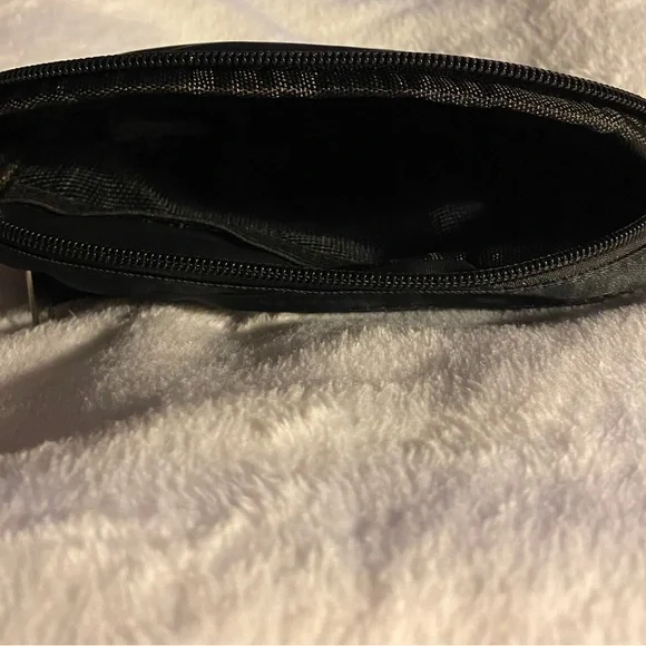 NWOT- Black waist belt bag. Fanny pack. Two zipper compartments.$5 or deal 2/$10 - Picture 4 of 4